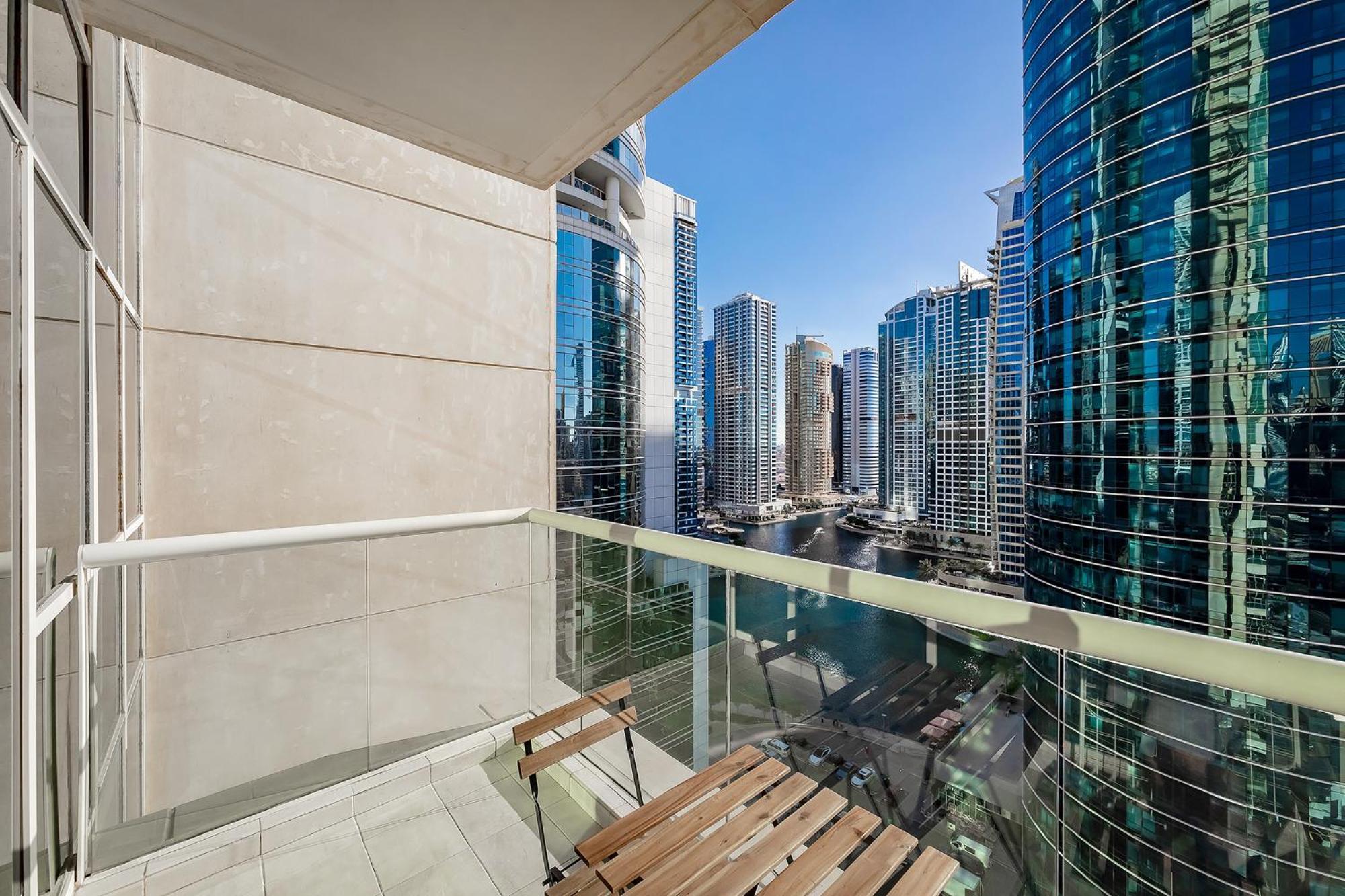 Апартаменты Short Walk To Jbr & Marina - 1Br With Lake View In Jlt Near Metro Дубай Экстерьер фото